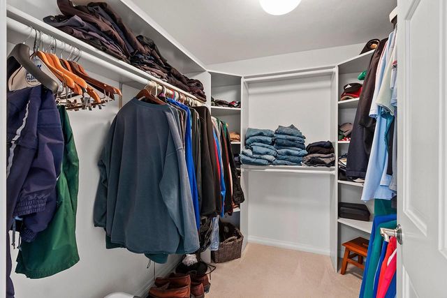 1789 MAIDSTONE CIRCLE, Green Bay, WI 54313