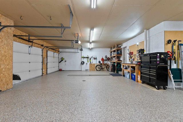 1789 MAIDSTONE CIRCLE, Green Bay, WI 54313