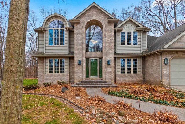 1789 MAIDSTONE CIRCLE, Green Bay, WI 54313