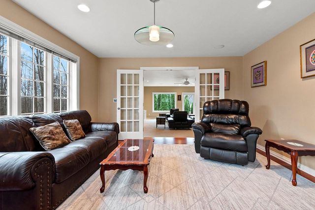 1789 MAIDSTONE CIRCLE, Green Bay, WI 54313