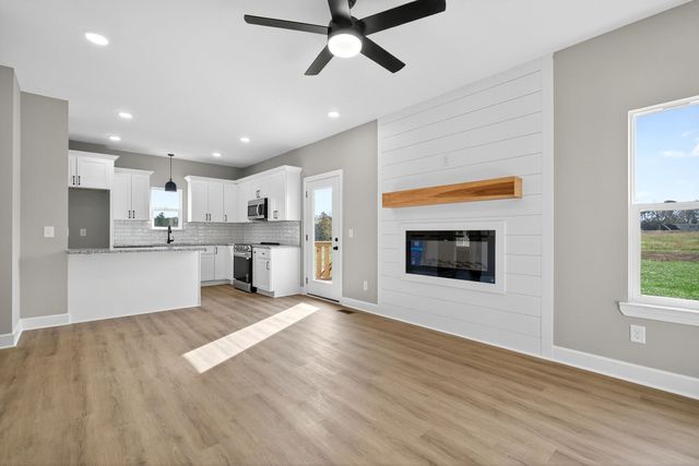 774 C Rody Rd, Mcminnville, TN 37110