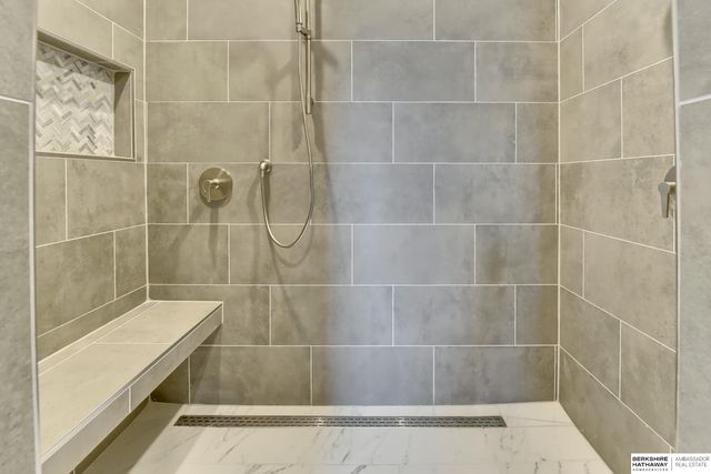 3020 S 209th Court, Omaha, NE 68022