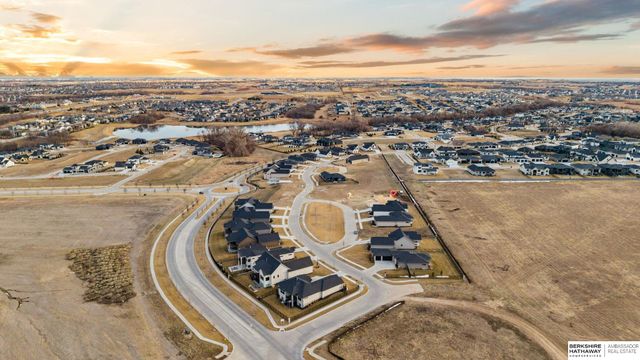 3020 S 209th Court, Omaha, NE 68022