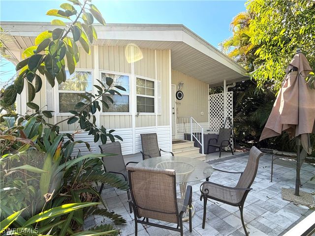 4520 Washington WAY E, Estero, FL 33928