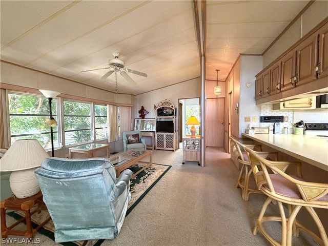 4520 Washington WAY E, Estero, FL 33928