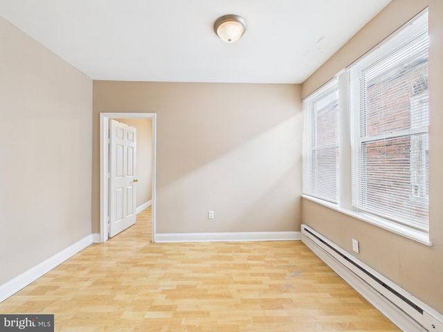 207 S 60TH ST, Philadelphia, PA 19139