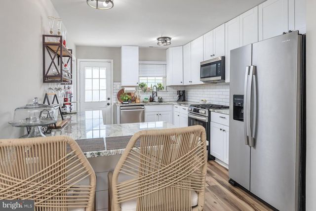 425 TRINIDAD BLVD, Williamstown, NJ 08094