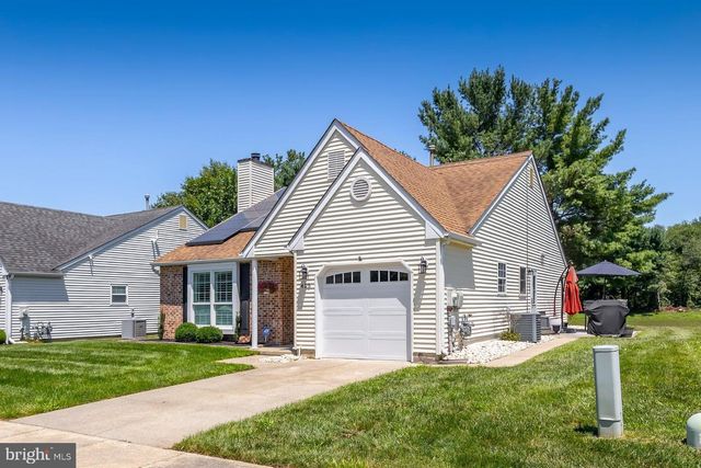 425 TRINIDAD BLVD, Williamstown, NJ 08094
