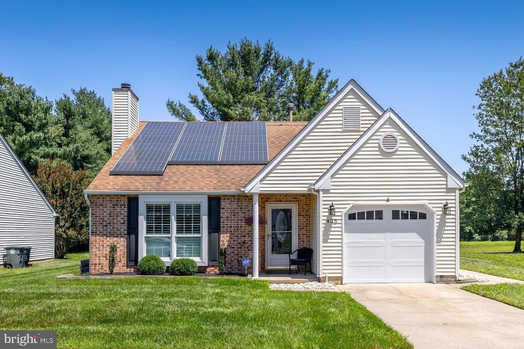 425 TRINIDAD BLVD, Williamstown, NJ 08094
