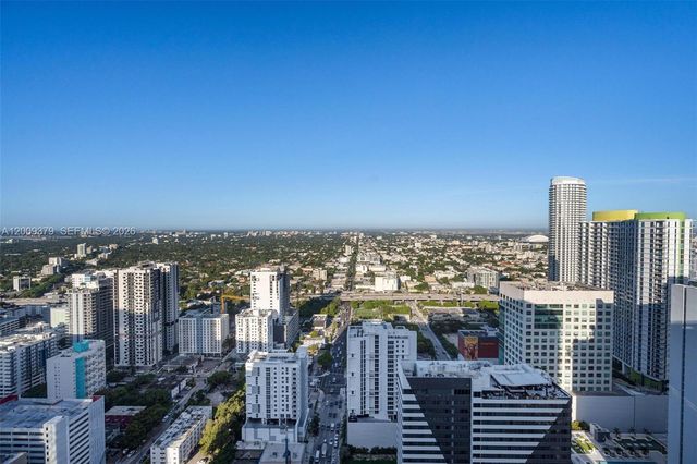 88 SW 7th St 3801, Miami, FL 33130