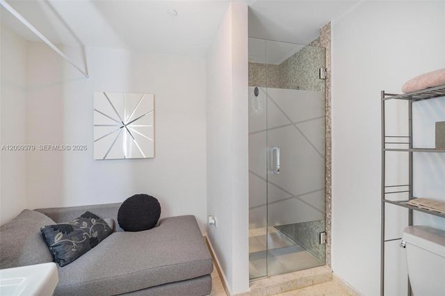 88 SW 7th St 3801, Miami, FL 33130