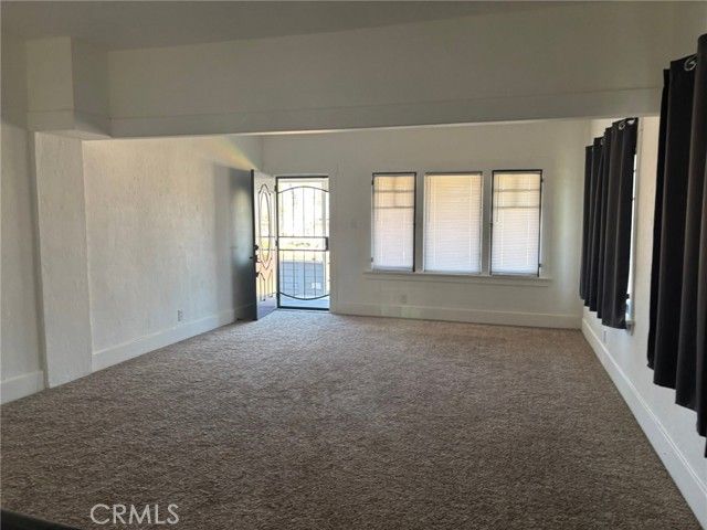 529 E Latham Avenue, Hemet, CA 92543