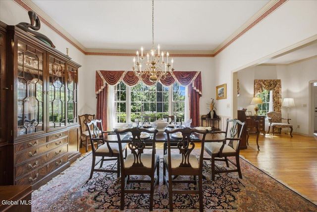 2231 Hunt Club Drive, Schodack, NY 12033