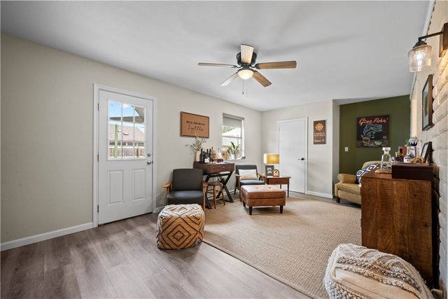 1202 S Paisano, Rockport, TX 78382