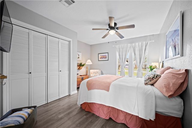 1202 S Paisano, Rockport, TX 78382