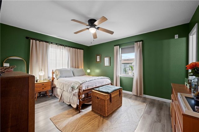 1202 S Paisano, Rockport, TX 78382