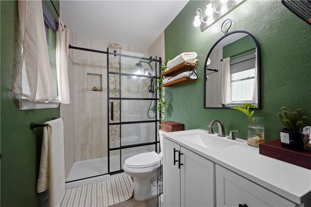 1202 S Paisano, Rockport, TX 78382