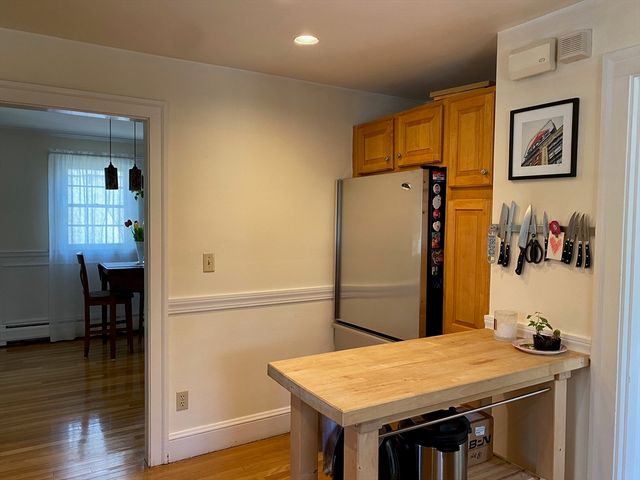 22 Cleveland Rd, Wellesley, MA 02481
