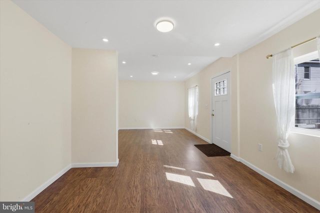 1814 MARKET ST, Upper Chichester, PA 19061
