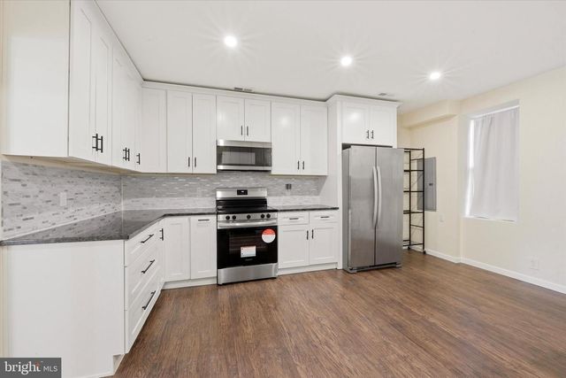 1814 MARKET ST, Upper Chichester, PA 19061