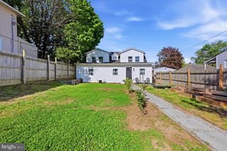 1814 MARKET ST, Upper Chichester, PA 19061