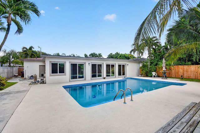 111 VASSAR Drive, Lake Worth Beach, FL 33460