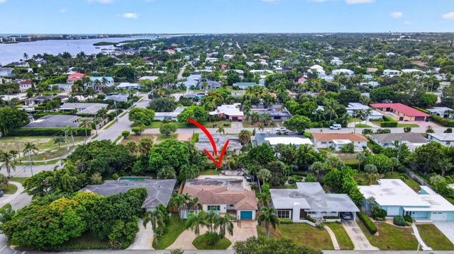 111 VASSAR Drive, Lake Worth Beach, FL 33460