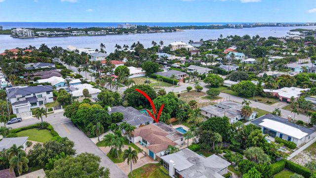 111 VASSAR Drive, Lake Worth Beach, FL 33460
