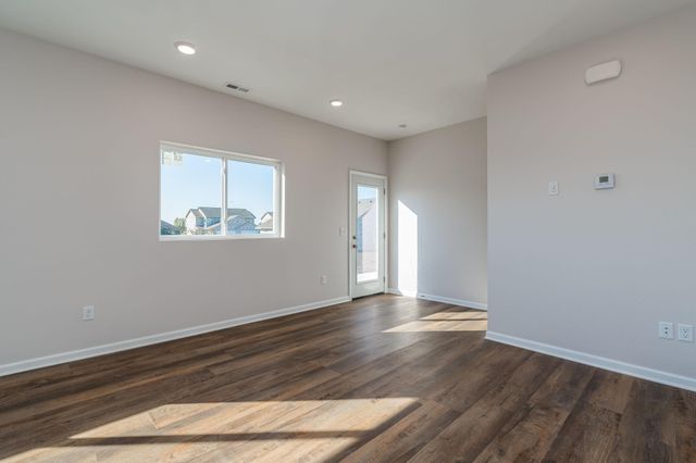 3121 Noble Drive, Mankato, MN 56001