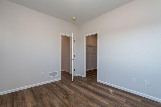 3121 Noble Drive, Mankato, MN 56001