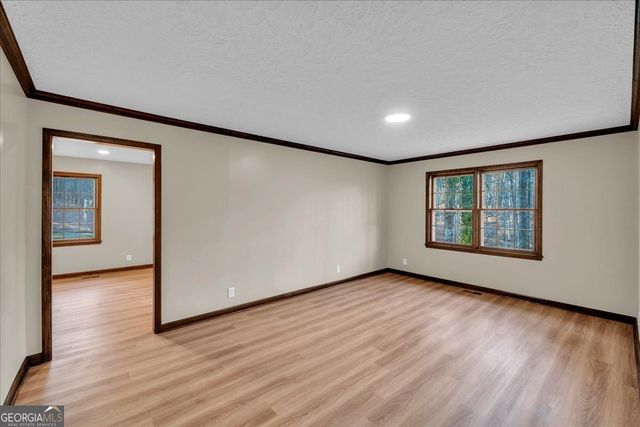 204 Creekside Drive, Gray, GA 31032