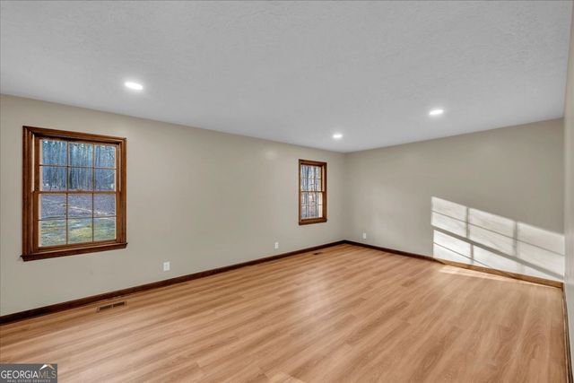 204 Creekside Drive, Gray, GA 31032