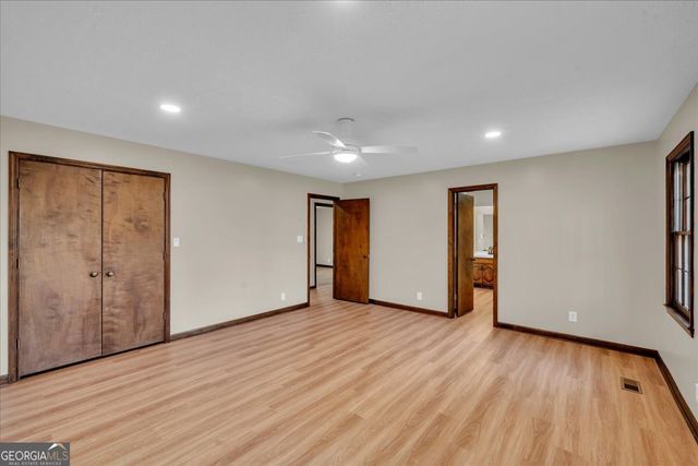 204 Creekside Drive, Gray, GA 31032