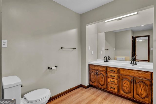 204 Creekside Drive, Gray, GA 31032