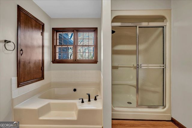 204 Creekside Drive, Gray, GA 31032