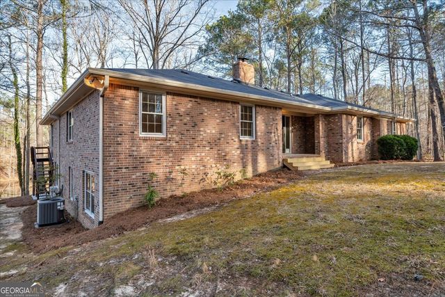 204 Creekside Drive, Gray, GA 31032