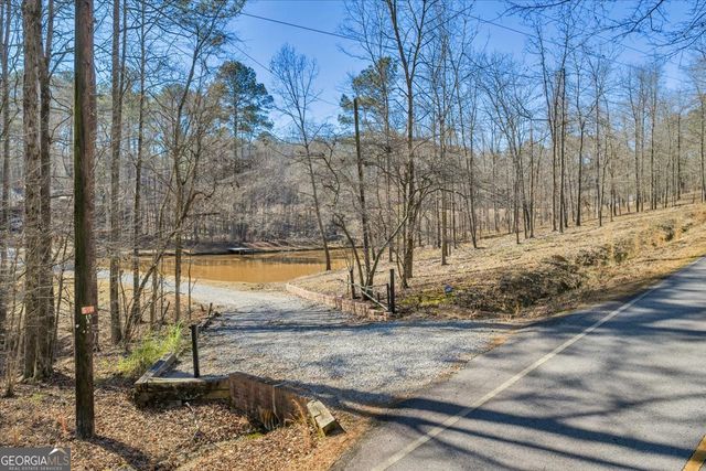 204 Creekside Drive, Gray, GA 31032