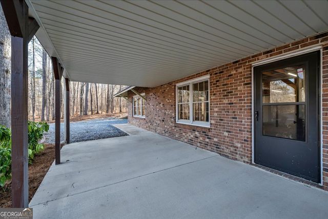 204 Creekside Drive, Gray, GA 31032