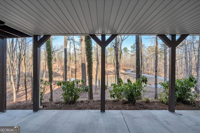 204 Creekside Drive, Gray, GA 31032