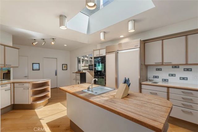 7335 Vista Del Mar Lane, Playa Del Rey, CA 90293