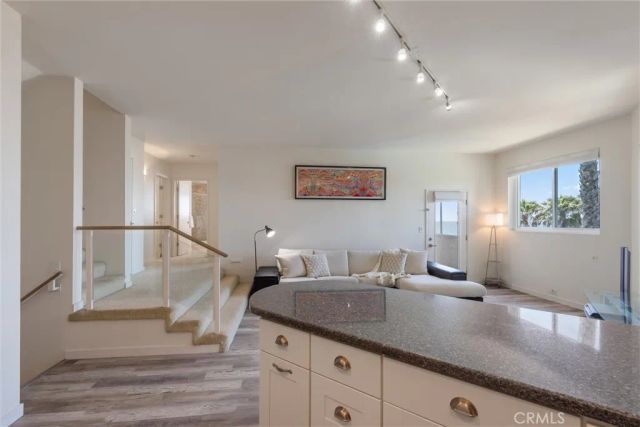 7335 Vista Del Mar Lane, Playa Del Rey, CA 90293