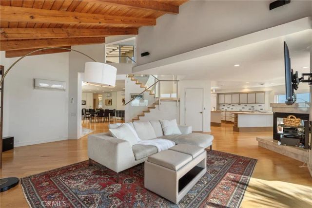 7335 Vista Del Mar Lane, Playa Del Rey, CA 90293