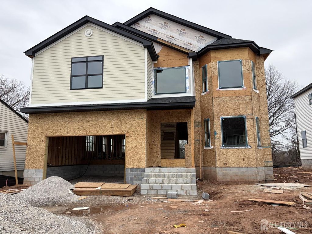 122 Arthur Avenue, Colonia, NJ 07067