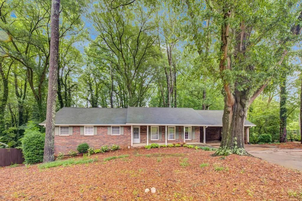 333 Lynne Circle, Alpharetta, GA 30009