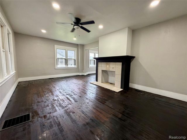 13164 Stoepel Street, Detroit, MI 48238