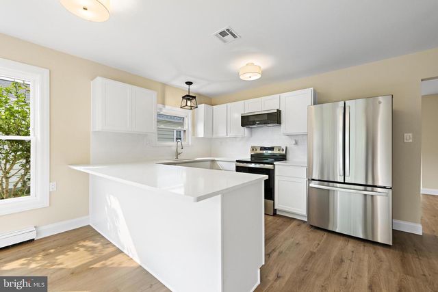 350 BARBADOS DR N, Toms River, NJ 08757