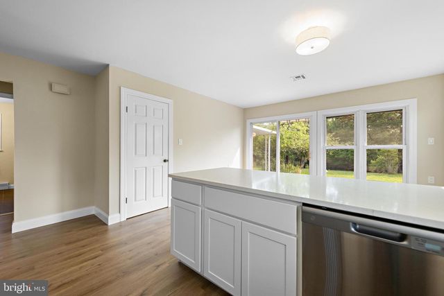 350 BARBADOS DR N, Toms River, NJ 08757
