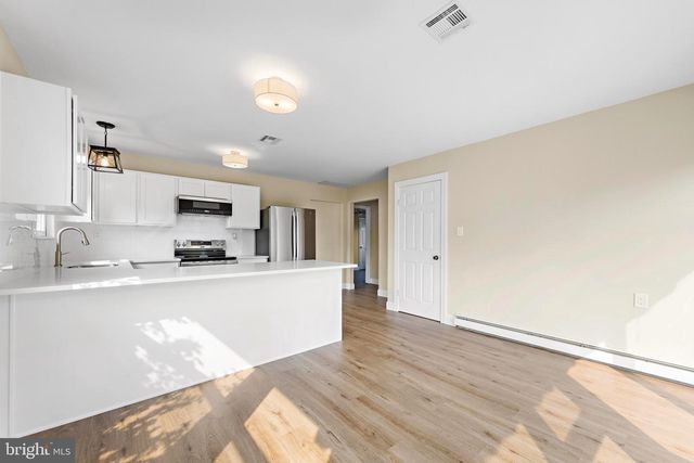 350 BARBADOS DR N, Toms River, NJ 08757