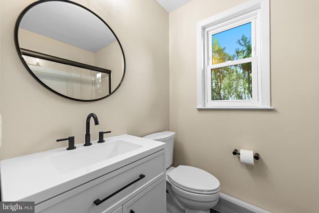 350 BARBADOS DR N, Toms River, NJ 08757