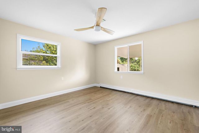 350 BARBADOS DR N, Toms River, NJ 08757